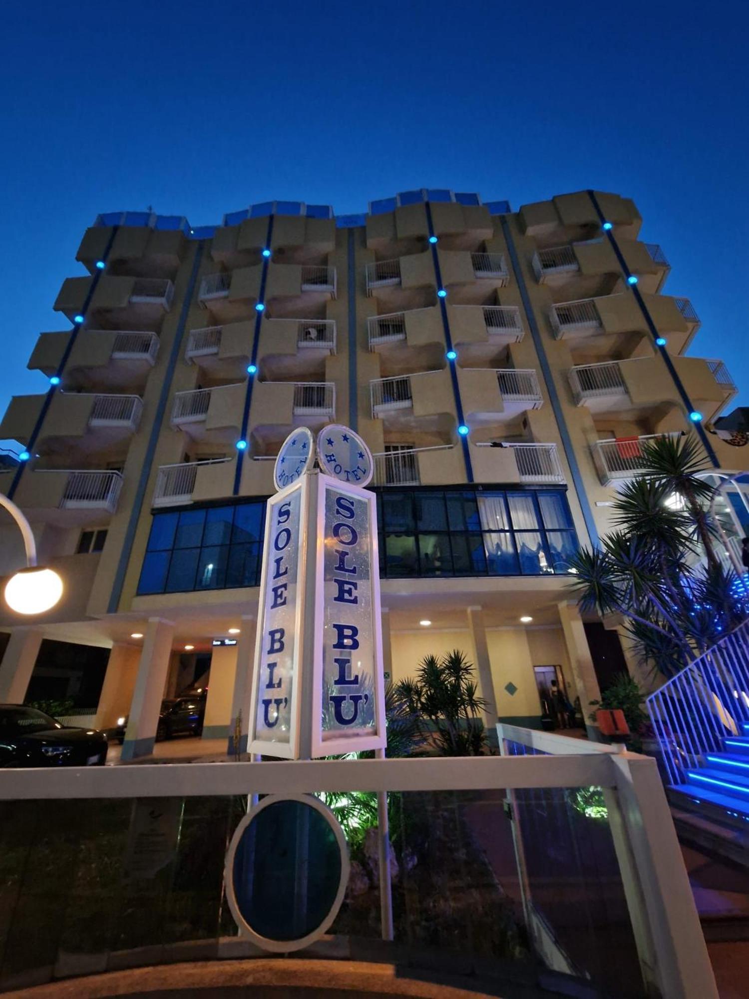 Hotel Soleblu Rímini Exterior foto